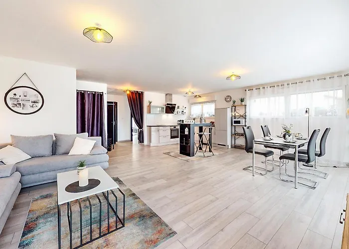 2 Bedroom Stunning In Vakantiehuis *