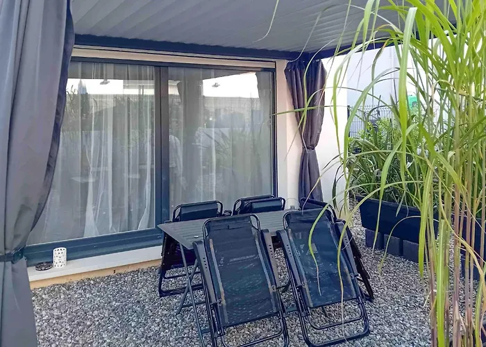 Vakantiehuis 2 Bedroom Stunning In *